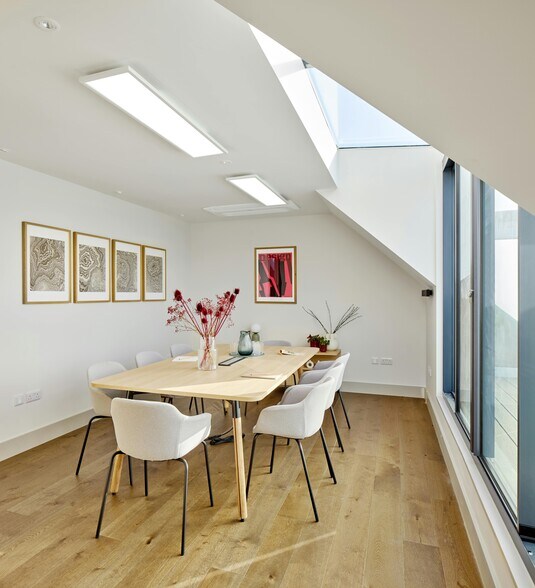 61-63 Rochester Pl, Londres à louer - Photo de l’immeuble – Image 2 sur 12