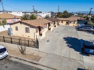 Plus de détails pour 239 W 113th St, Los Angeles, CA - Logement à vendre