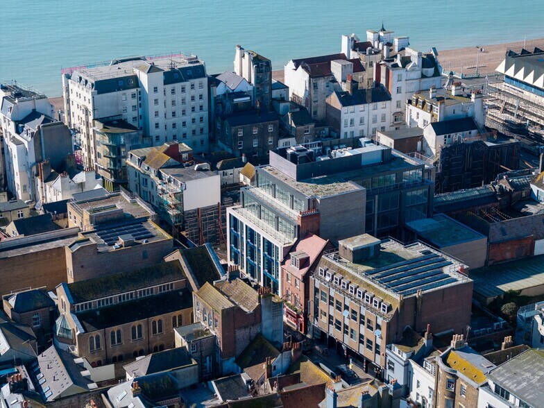 9-11 Middle St, Brighton à louer - Photo de l’immeuble – Image 2 sur 2