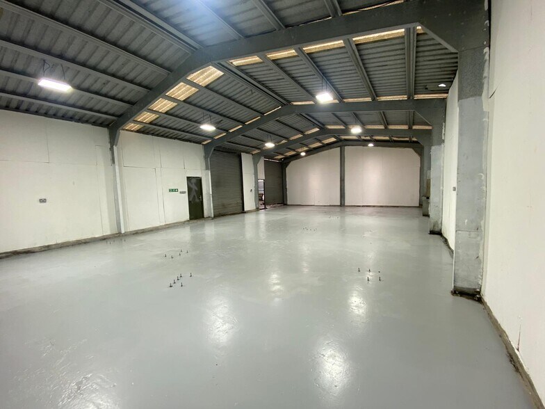 Manor Way, Swanscombe à louer - Photo de l’immeuble – Image 1 sur 6