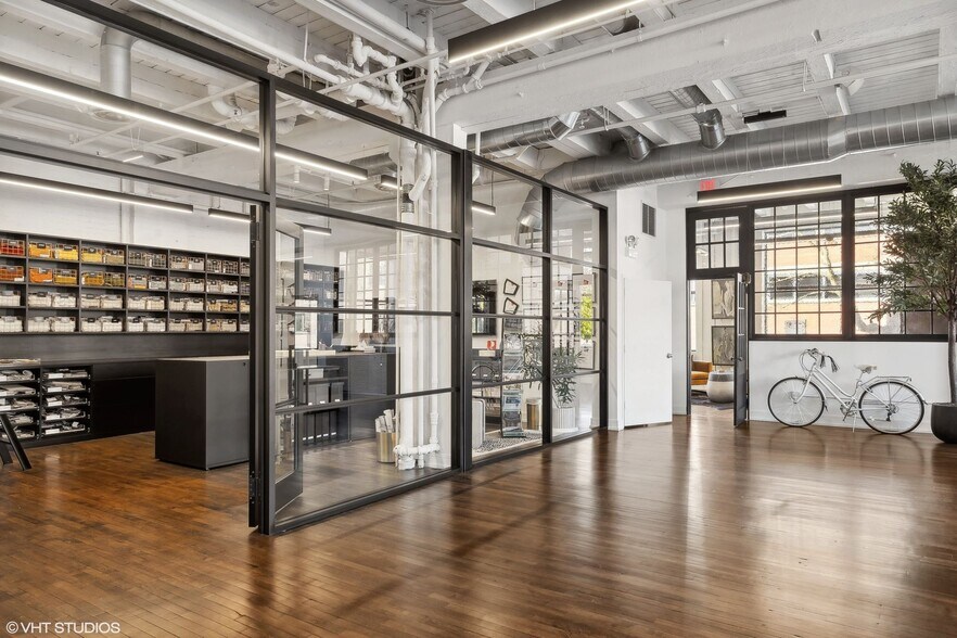 1517 W Carroll Ave, Chicago, IL à louer - Photo intérieure – Image 3 sur 8