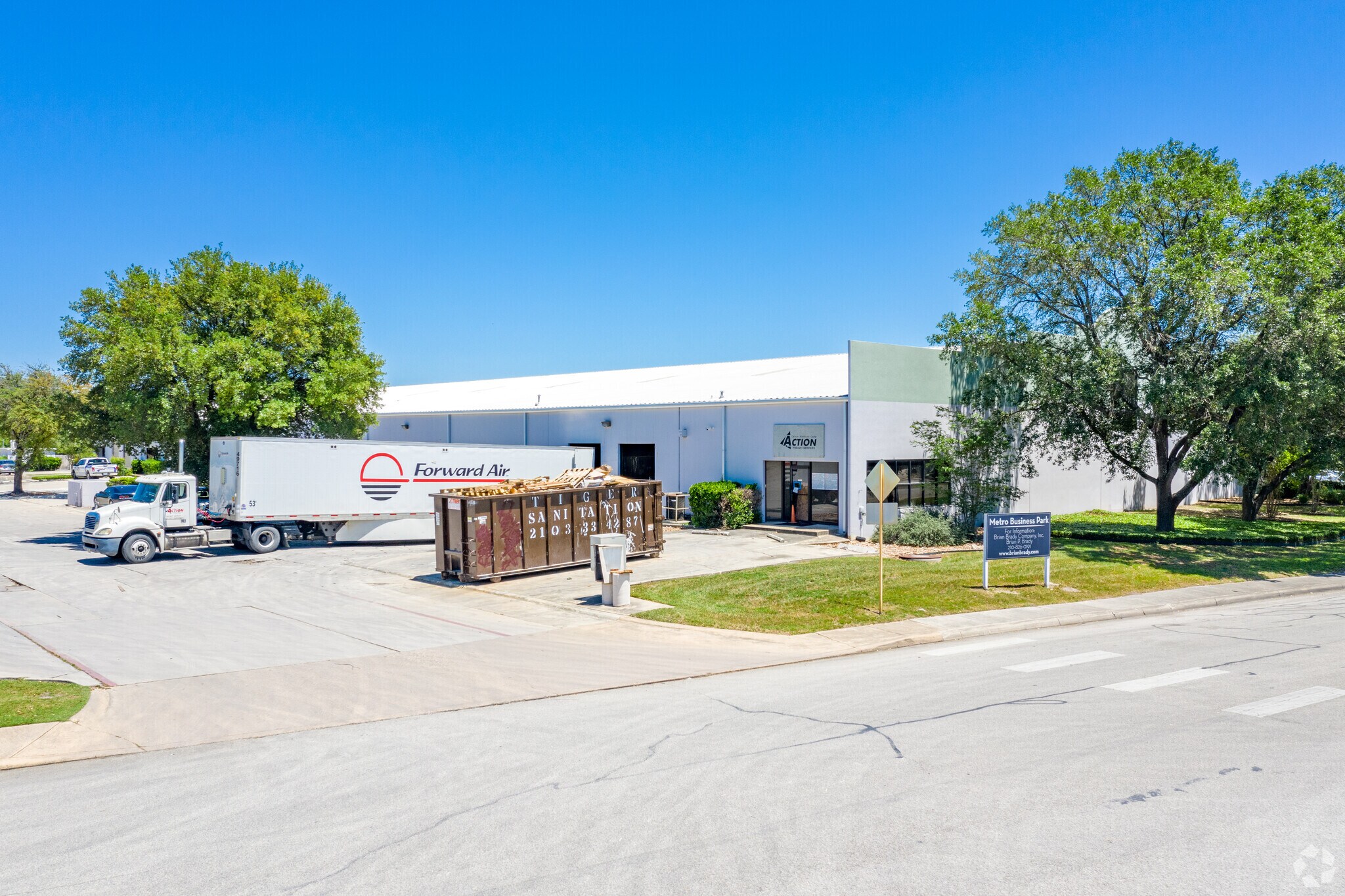 3603-3645 Metro Pky, San Antonio, TX à louer Photo principale– Image 1 sur 7