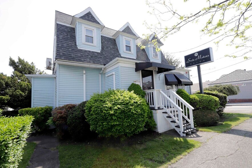 66 Rockdale Ave, New Bedford, MA à vendre - Photo de l’immeuble – Image 1 sur 33