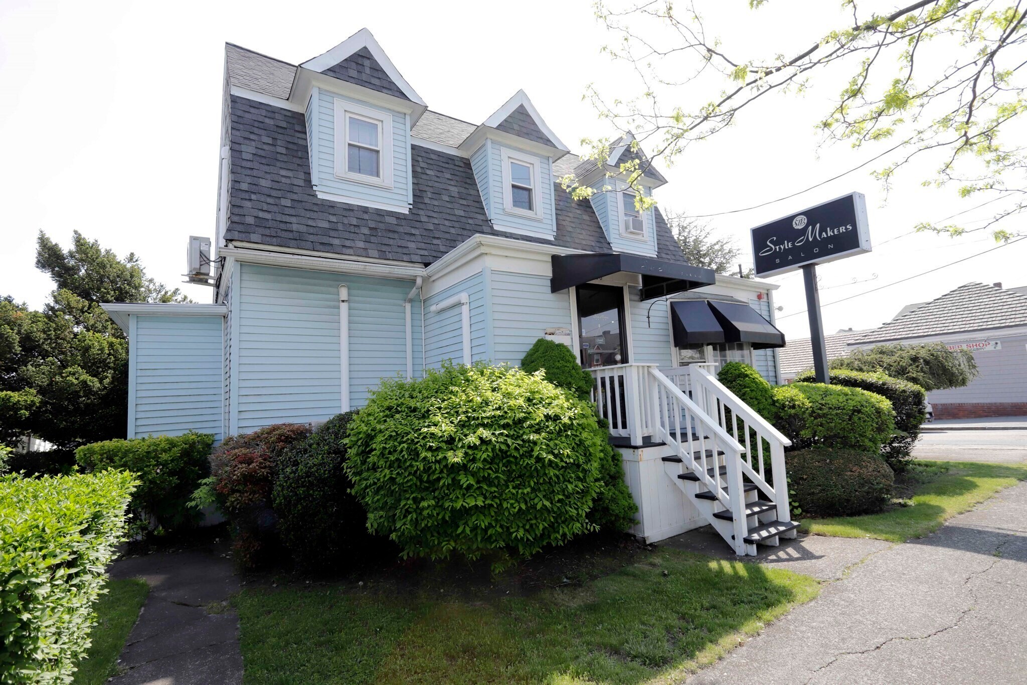 66 Rockdale Ave, New Bedford, MA à vendre Photo de l’immeuble– Image 1 sur 34