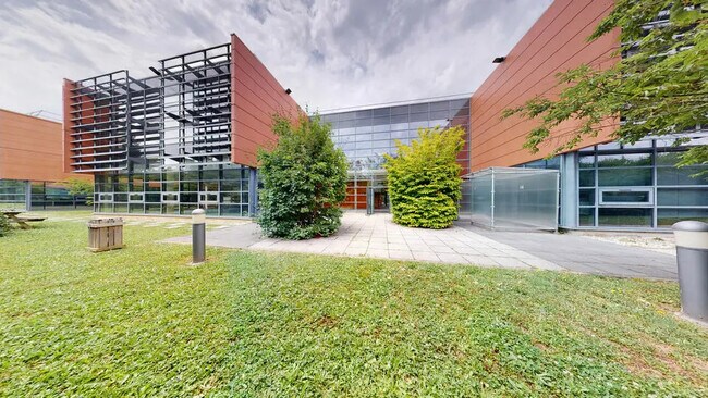 Plus de détails pour Bureau à louer