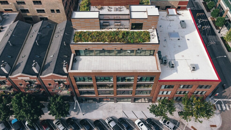 1042 W Fulton Market, Chicago, IL à louer - Photo de l’immeuble – Image 2 sur 2