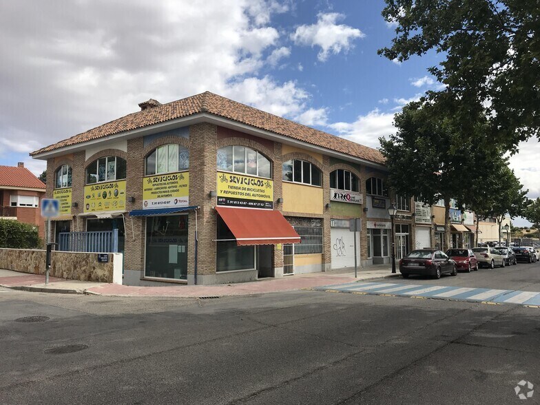 Calle José Antonio, 55, Sevilla la Nueva, Madrid à vendre - Photo principale – Image 1 sur 2