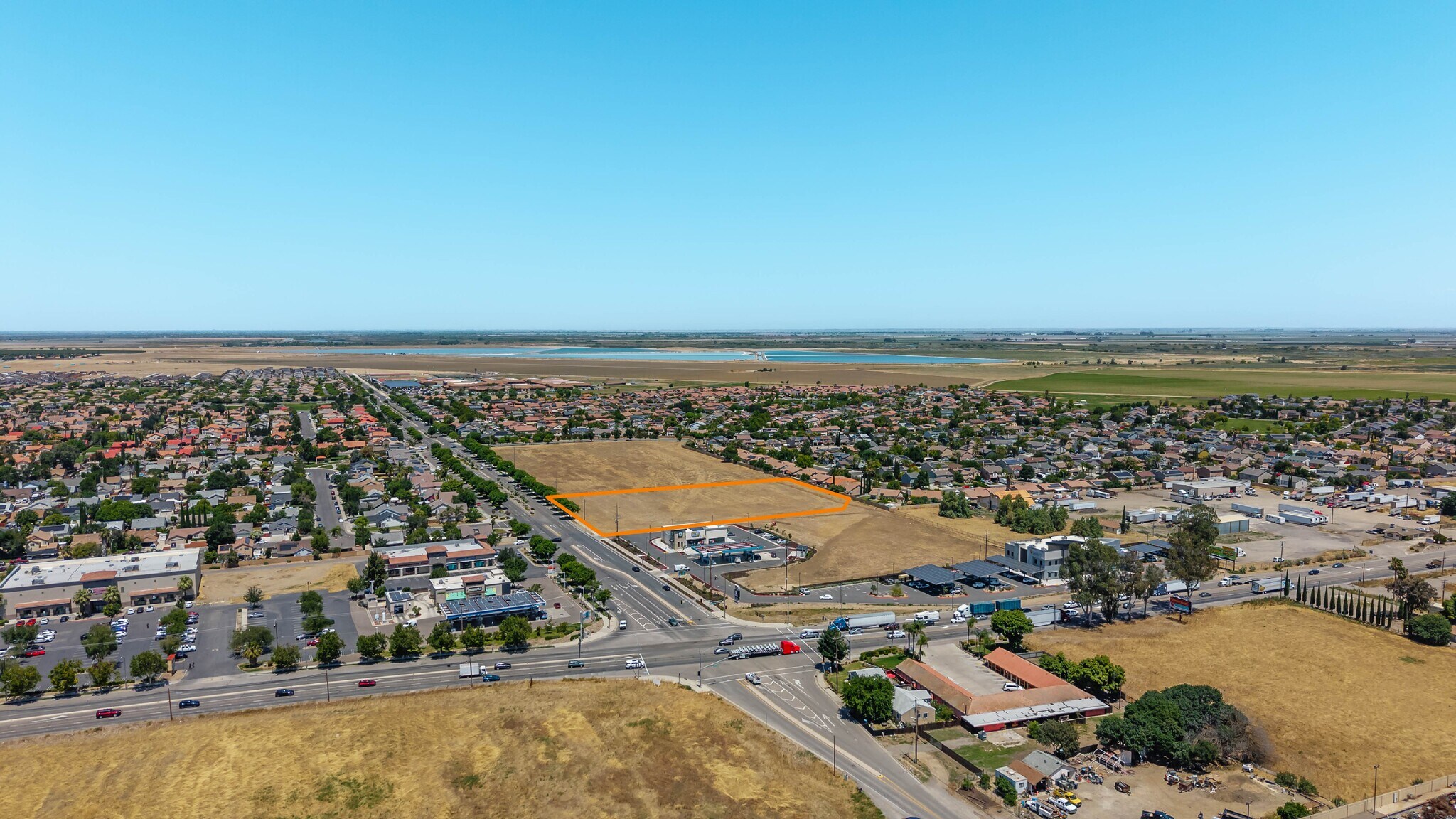 Ward Rd & E Pacheco Blvd, Los Banos, CA à vendre Photo de l’immeuble– Image 1 sur 16