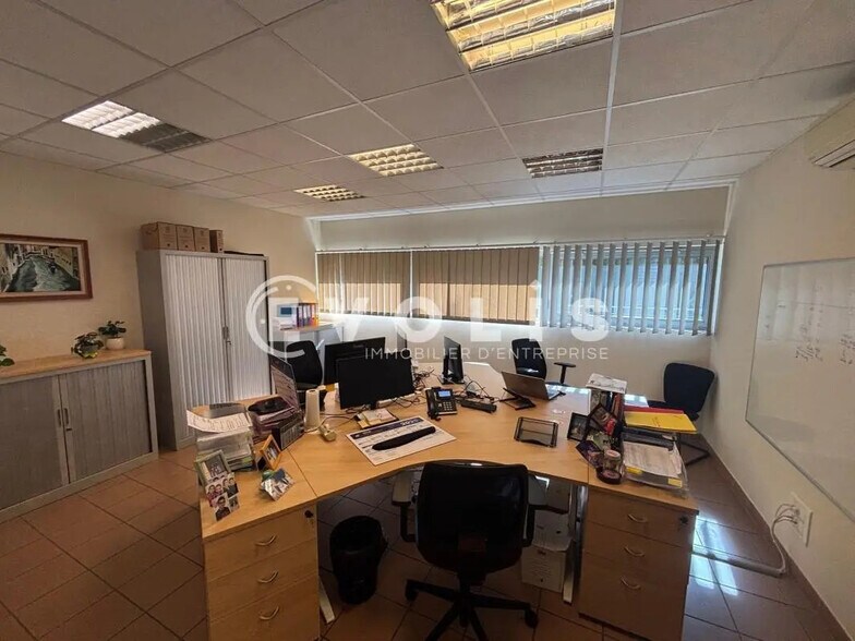 Bureau dans Beauvais à louer - Photo de l’immeuble – Image 2 sur 6