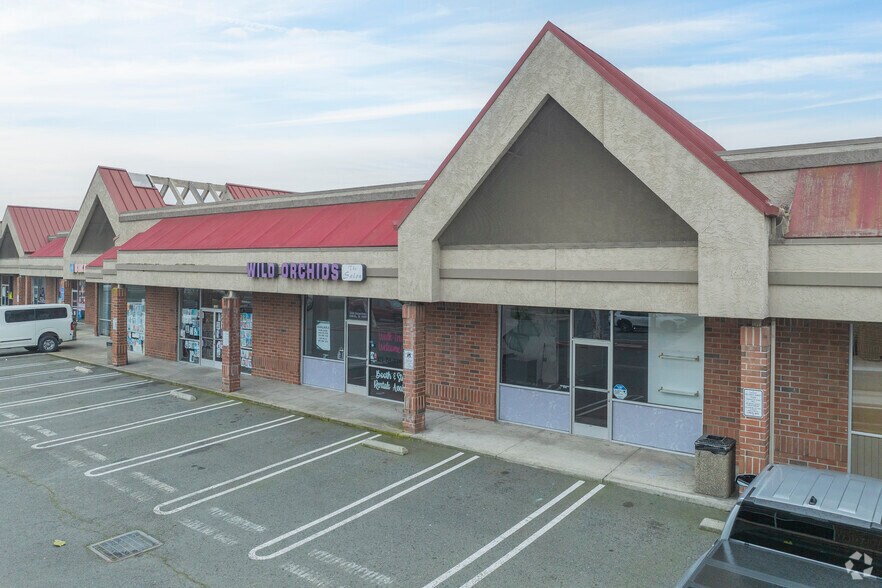 1300 Sunset Dr, Antioch, CA à louer - Photo de l’immeuble – Image 2 sur 5