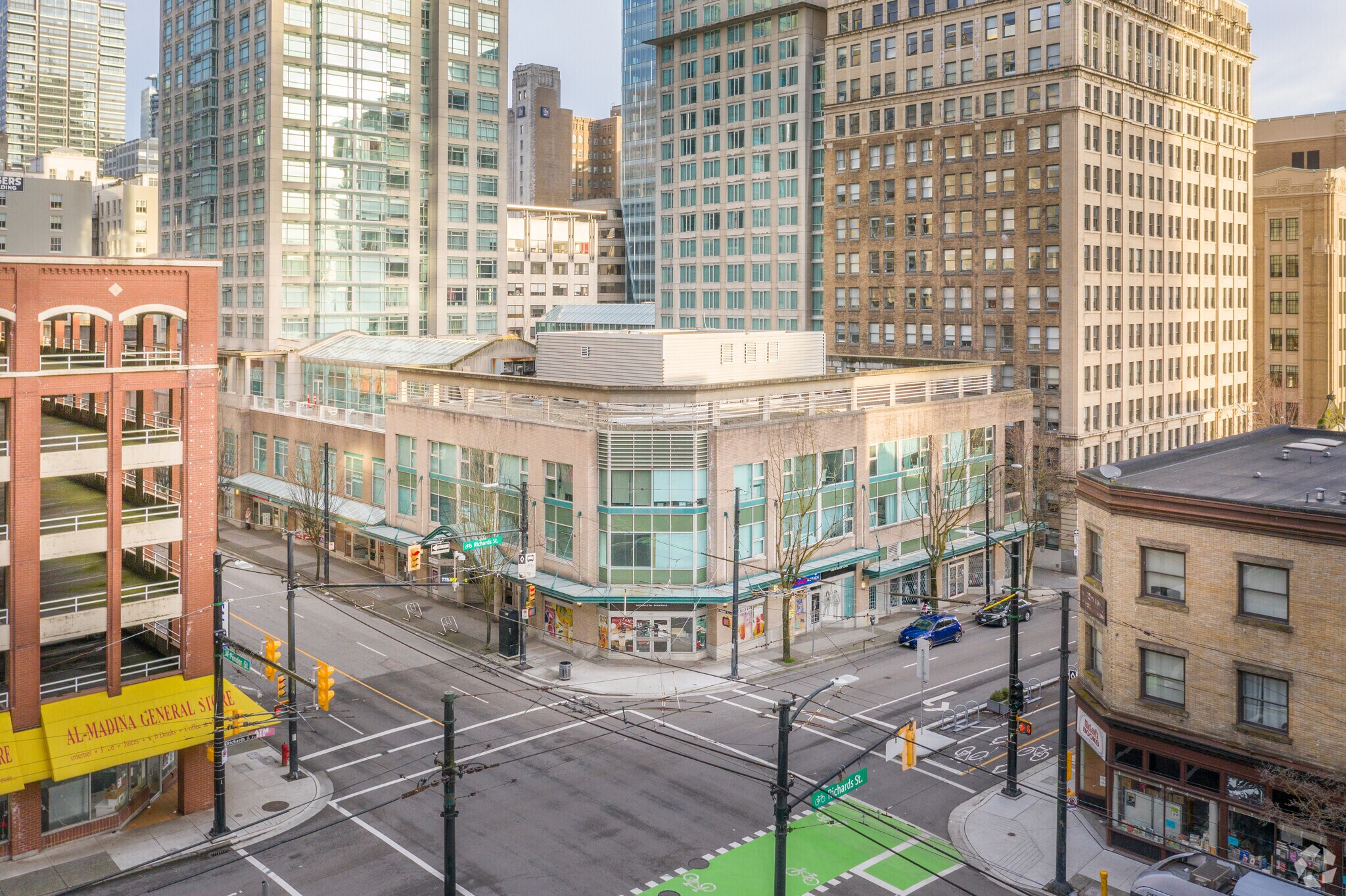 505-595 Pender St, Vancouver, BC à louer Aérien– Image 1 sur 16