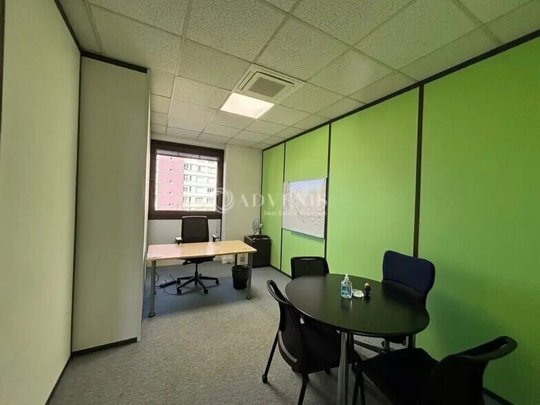 Bureau dans Orléans à louer - Photo intérieure – Image 3 sur 12