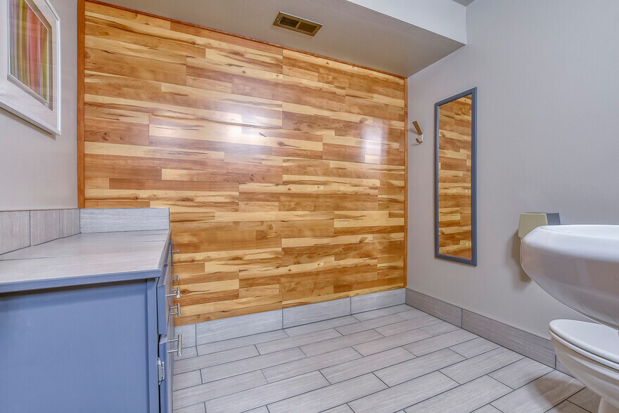 2720 E Yampa St, Colorado Springs, CO à louer - Photo intérieure – Image 3 sur 23