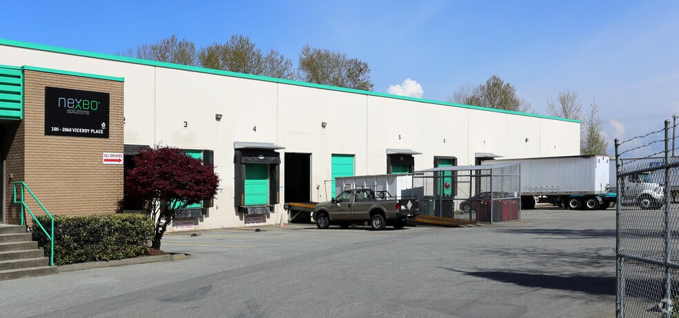 2060 Viceroy Pl, Richmond, BC à louer - Photo de l’immeuble – Image 3 sur 3