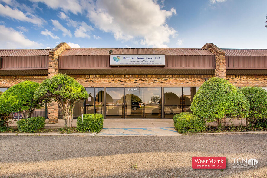 5139-5147 69th St, Lubbock, TX à louer - Photo de l’immeuble – Image 2 sur 3