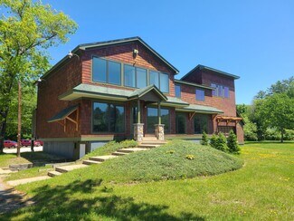Plus de détails pour 12 Southmayd St, Campton, NH - Local commercial à vendre