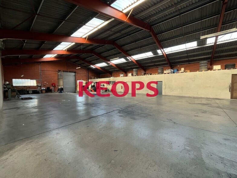 Industriel/Logistique dans LAROQUE-D'OLMES à vendre - Photo intérieure – Image 3 sur 7
