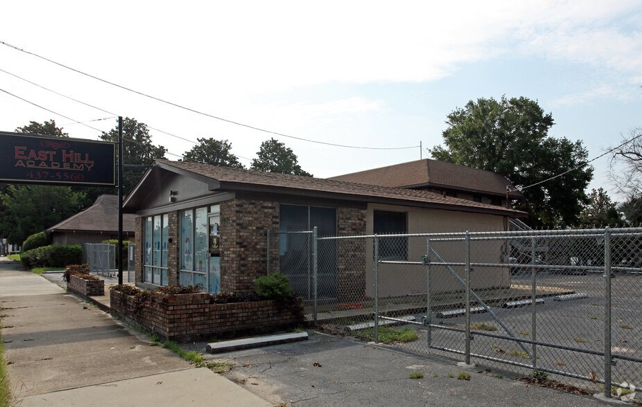 675 W Garden St, Pensacola, FL à vendre - Photo de l’immeuble – Image 1 sur 2