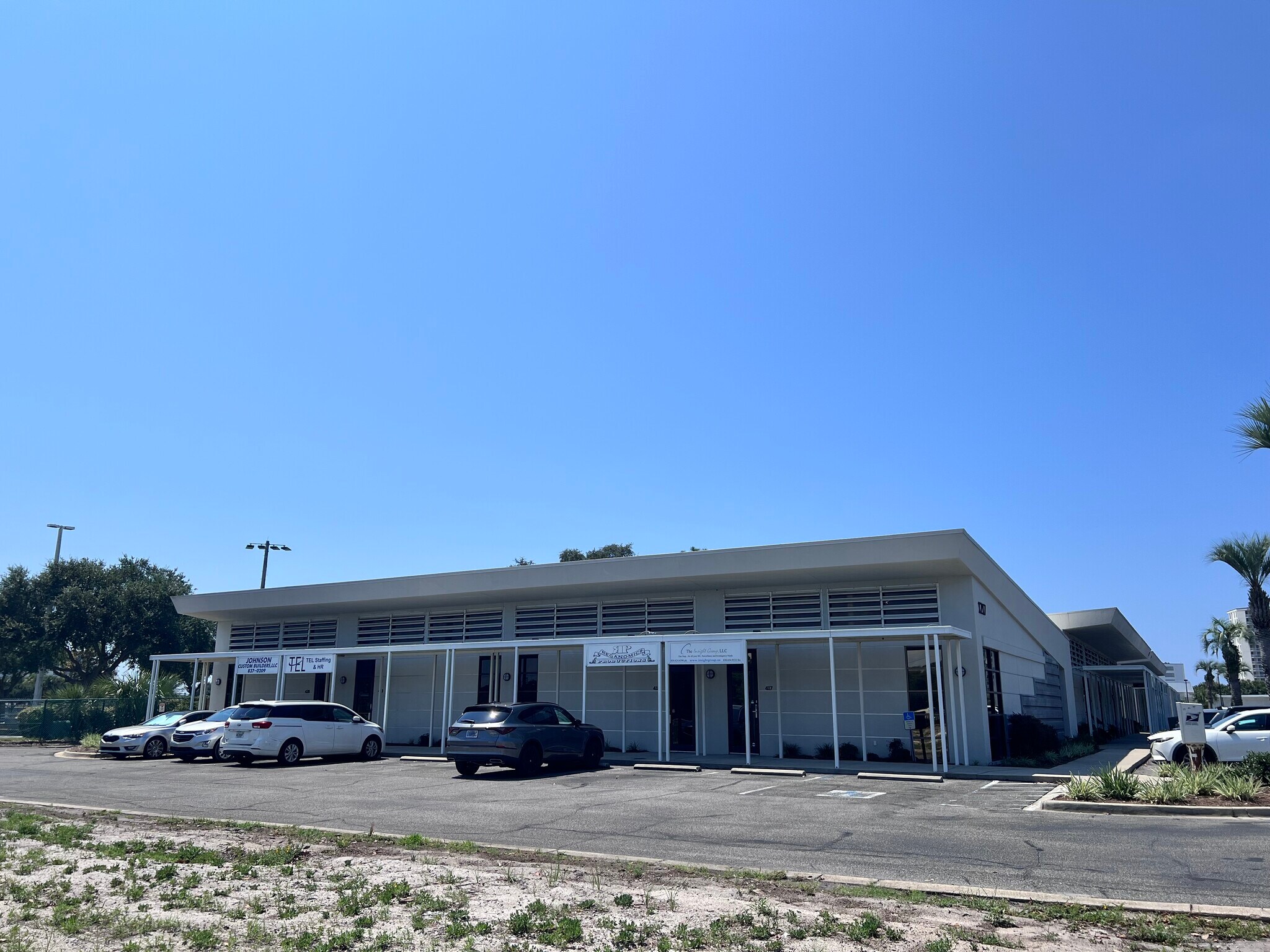 1217 Airport Rd, Destin, FL à louer Photo de l’immeuble– Image 1 sur 11