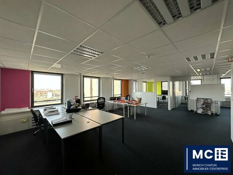 Bureau dans Strasbourg à louer - Photo de l’immeuble – Image 1 sur 6