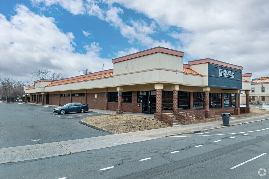 59 N Main St, Bristol, CT à vendre - Photo principale – Image 1 sur 34