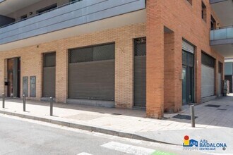 Local commercial dans Badalona, Barcelona à louer Photo intérieure– Image 2 sur 8