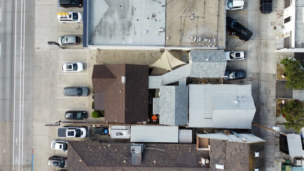 870 Grand Ave, San Diego, CA à vendre - Photo de l’immeuble – Image 2 sur 14
