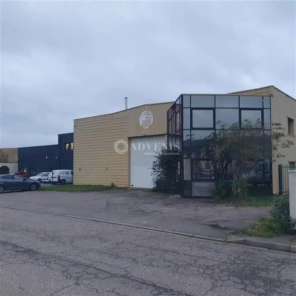 Local d’activités dans Pulnoy à louer - Photo de l’immeuble – Image 1 sur 6