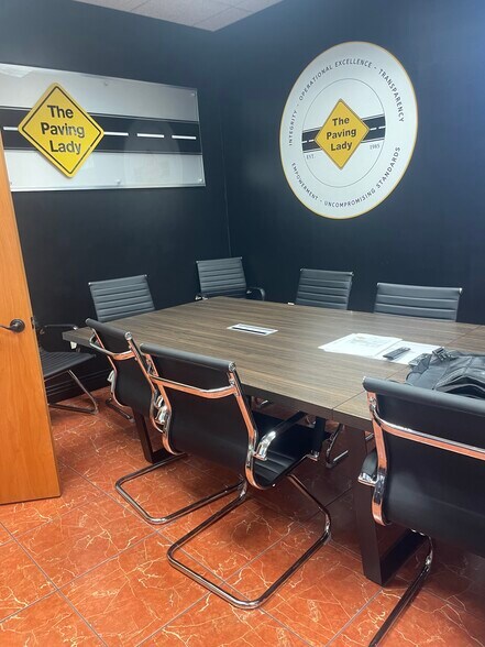 1000 W Industrial Ave, Boynton Beach, FL à louer - Photo de l’immeuble – Image 2 sur 8