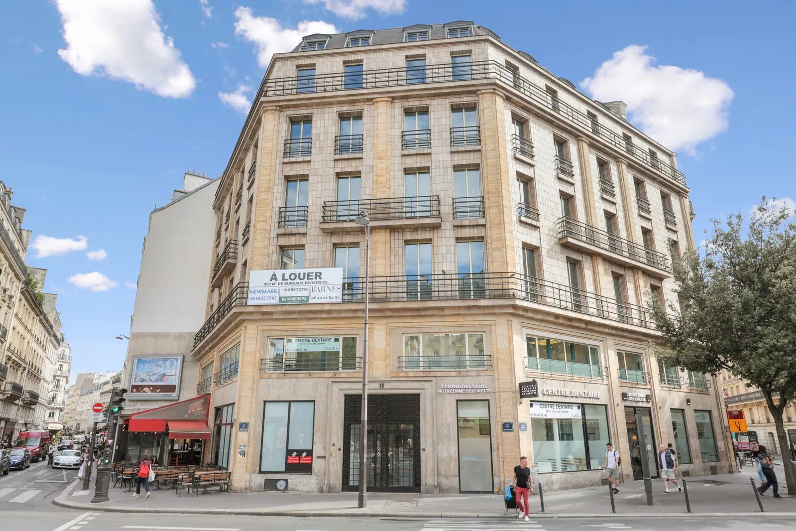 13 Place Kossuth, Paris à louer Photo de l’immeuble– Image 1 sur 16