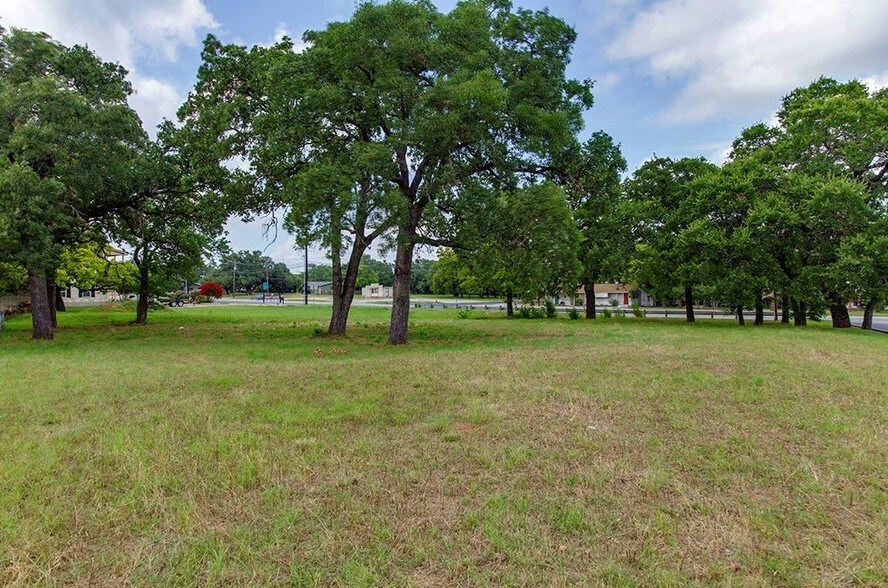 1311 E Main St, Fredericksburg, TX à vendre - Aérien – Image 3 sur 9