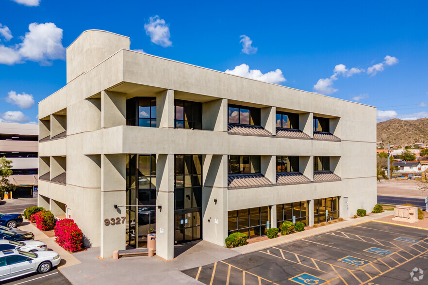 9327 N 3rd St, Phoenix, AZ à louer - Photo principale – Image 1 sur 9