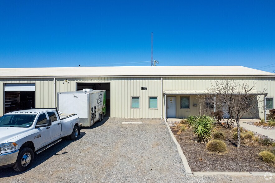 4860-4862 Kennedale New Hope Rd, Fort Worth, TX à louer - Photo de l’immeuble – Image 3 sur 11