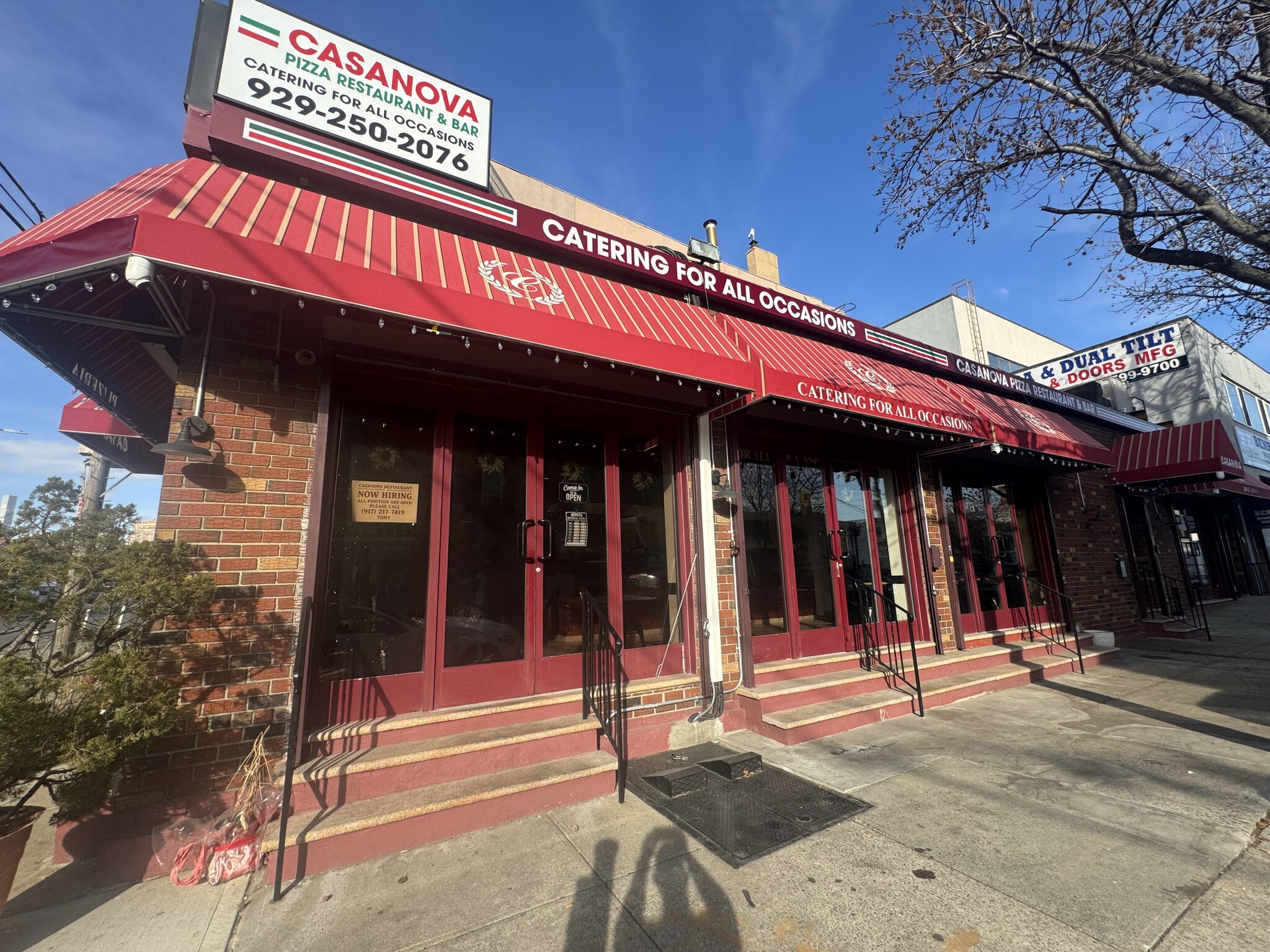 338 McGuinness Blvd, Brooklyn, NY à louer Photo intérieure– Image 1 sur 21