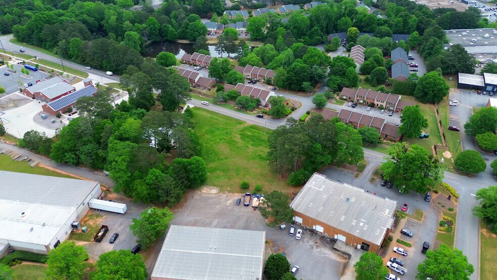 235 Cleveland Rd, Bogart, GA à vendre - Vidéo sur l’annonce professionnelle – Image 2 sur 26