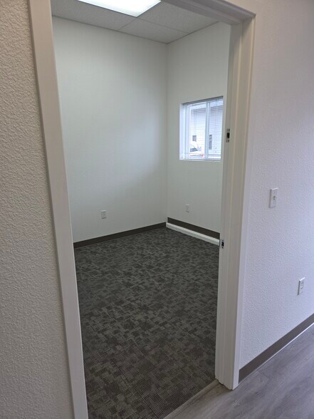 2922 Cleveland Blvd, Caldwell, ID à louer - Photo de l’immeuble – Image 3 sur 11
