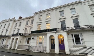 Plus de détails pour 14 Hamilton Ter, Leamington Spa - Bureau à louer