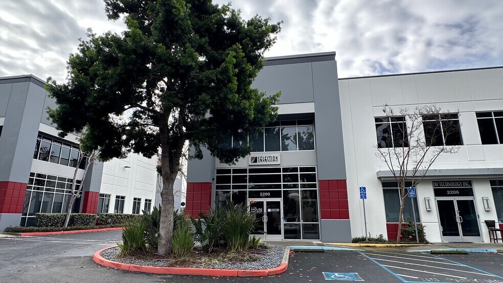 2200-2228 Ringwood Ave, San Jose, CA à vendre - Photo de l’immeuble – Image 3 sur 23