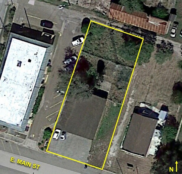 211-215 E Main St, Bishop, TX à vendre - Photo de l’immeuble – Image 2 sur 4