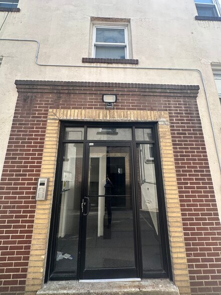 132 Elm Ave, Rahway, NJ à vendre - Photo de l’immeuble – Image 3 sur 4