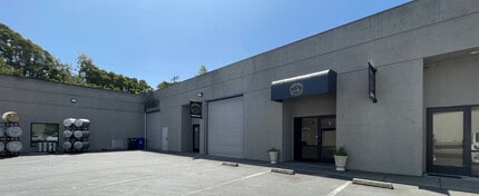 194 Camino Oruga, Napa, CA à louer Photo de l’immeuble– Image 1 sur 10