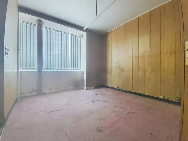 Bureau dans Paris à vendre - Photo de l’immeuble – Image 1 sur 4