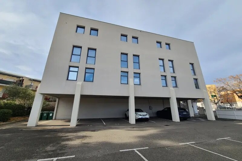 Bureau dans Béziers à vendre - Photo de l’immeuble – Image 2 sur 10