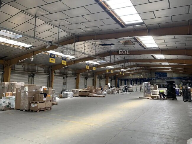 Plus de détails pour Industriel/Logistique à vendre