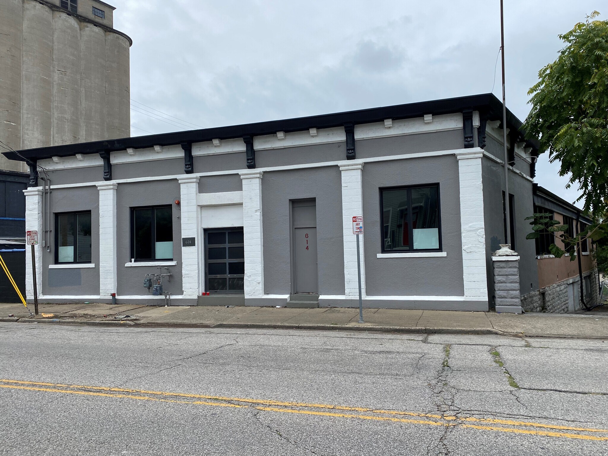 614 Barret Ave, Louisville, KY à louer Photo de l’immeuble– Image 1 sur 6