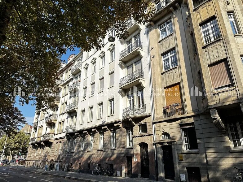 Bureau dans Strasbourg à louer - Photo de l’immeuble – Image 1 sur 11