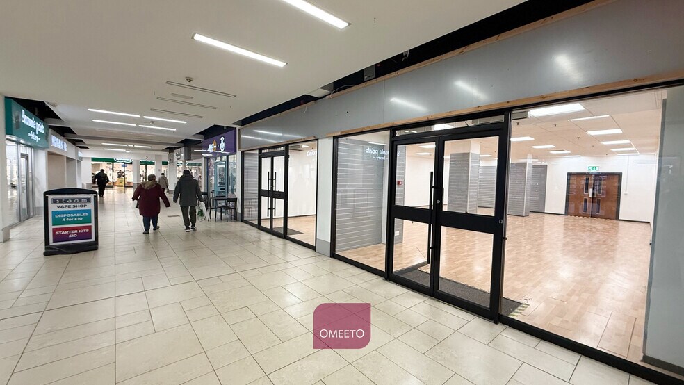 Crown Walk, Derby à louer - Photo de l’immeuble – Image 1 sur 5