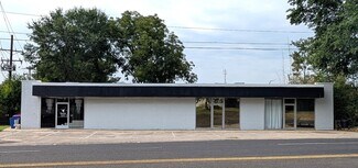 Plus de détails pour 400 W Methvin St, Longview, TX - Bureau à vendre