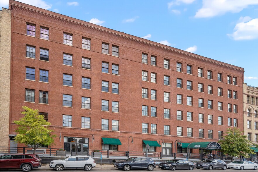 702-722 N 1st St N, Minneapolis, MN à louer - Photo de l’immeuble – Image 2 sur 13