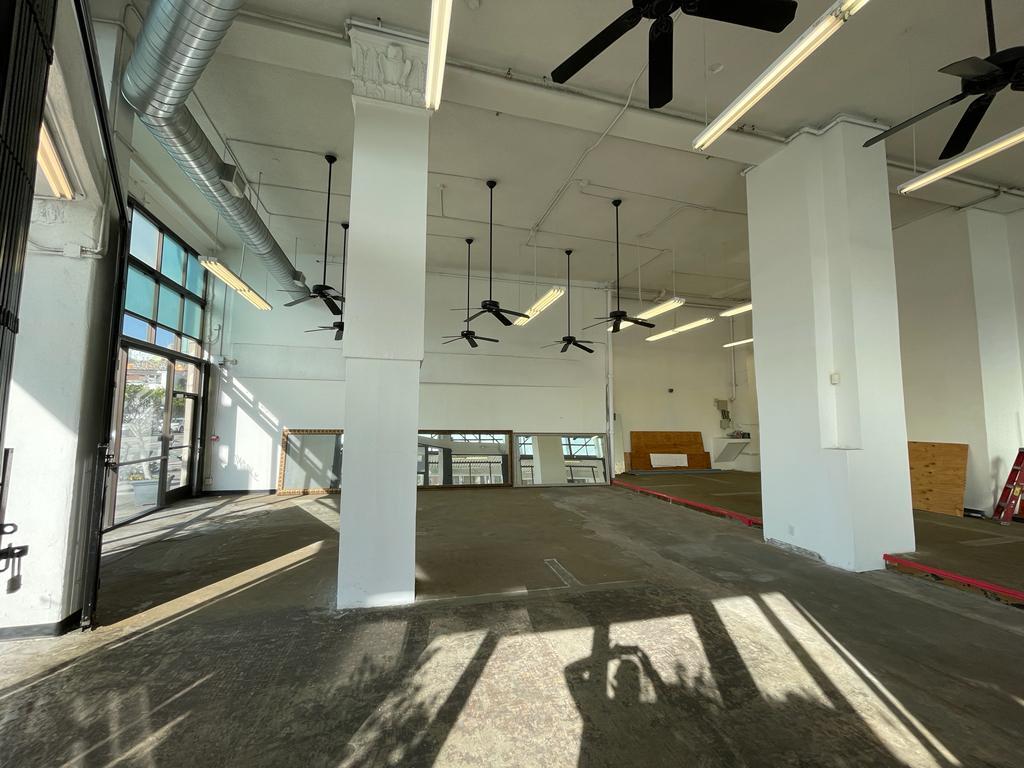 5225 Wilshire Blvd, Los Angeles, CA à louer Photo intérieure– Image 1 sur 3